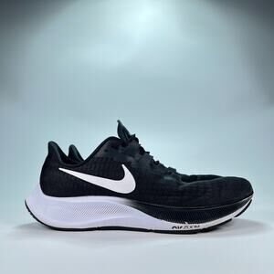 Nike Air Zoom Pegasus 37 Black White Running Shoes BQ9647-002 Women's Size 9.5